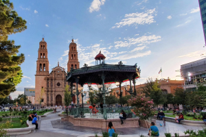 El Encanto de la Plaza de Armas de Chihuahua